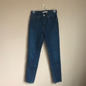 Levi's 721 High Rise Skinny - size 26